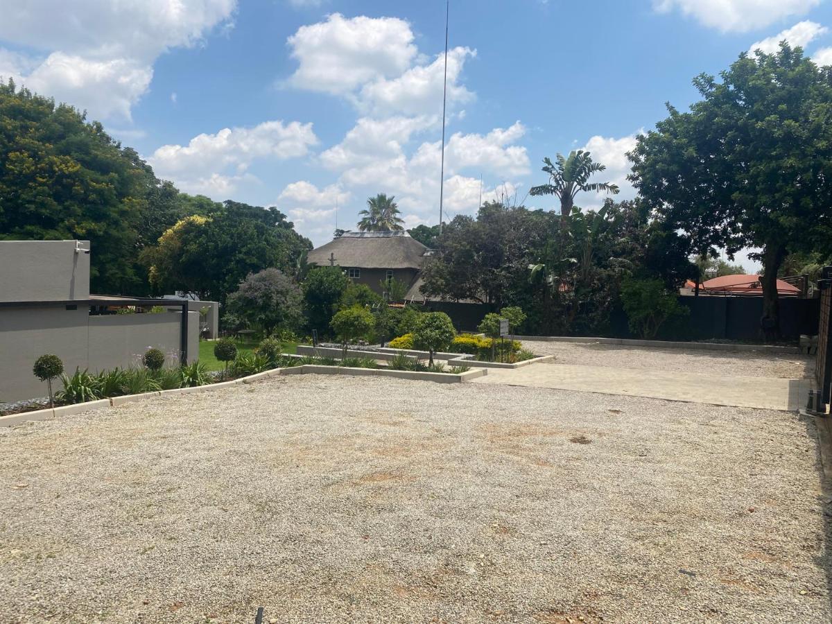 The Guesthouse 6 On Vrede Johannesburg Luaran gambar